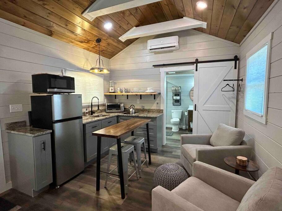 Blissful Nook Tiny Home ~ Cozy Retreat W/ Hot Tub; Near Town And Deep Creek Bryson City Esterno foto