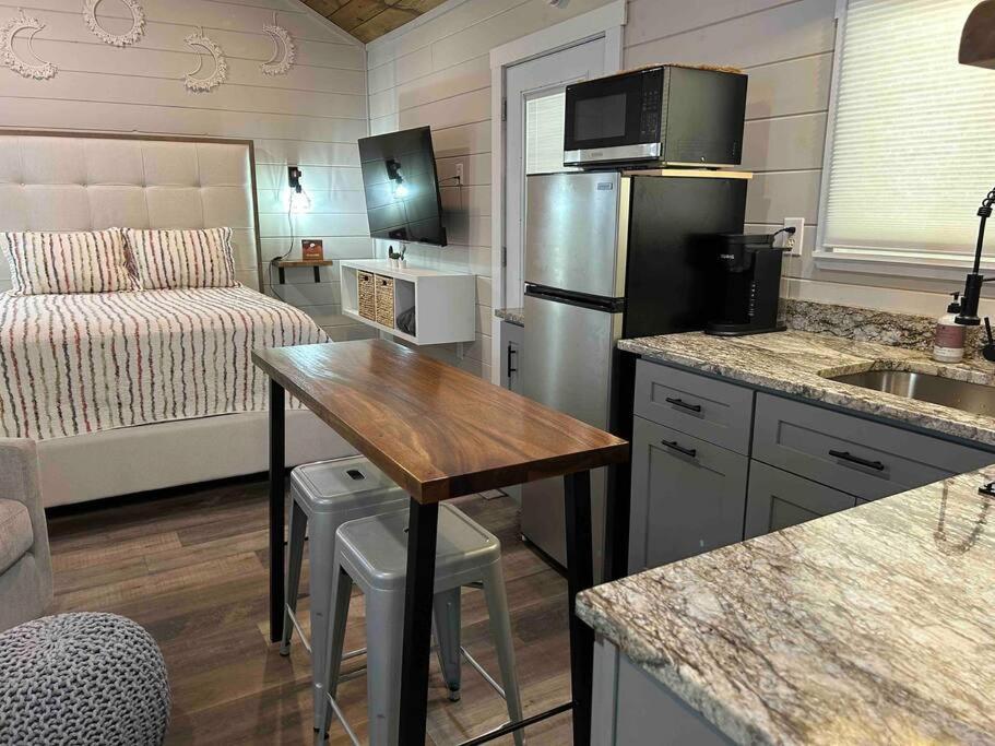 Blissful Nook Tiny Home ~ Cozy Retreat W/ Hot Tub; Near Town And Deep Creek Bryson City Esterno foto