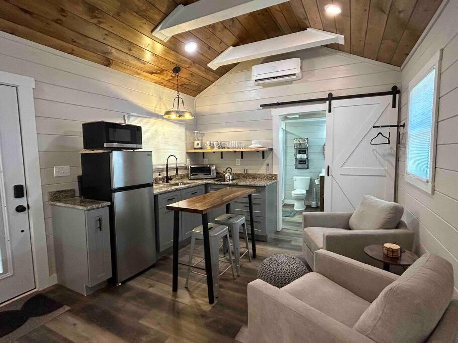 Blissful Nook Tiny Home ~ Cozy Retreat W/ Hot Tub; Near Town And Deep Creek Bryson City Esterno foto