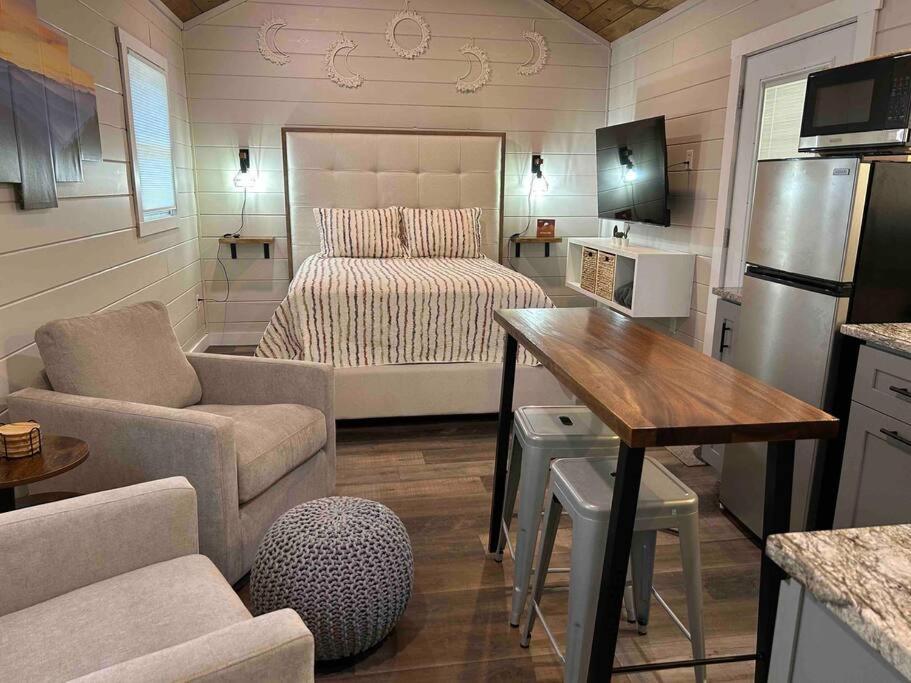 Blissful Nook Tiny Home ~ Cozy Retreat W/ Hot Tub; Near Town And Deep Creek Bryson City Esterno foto