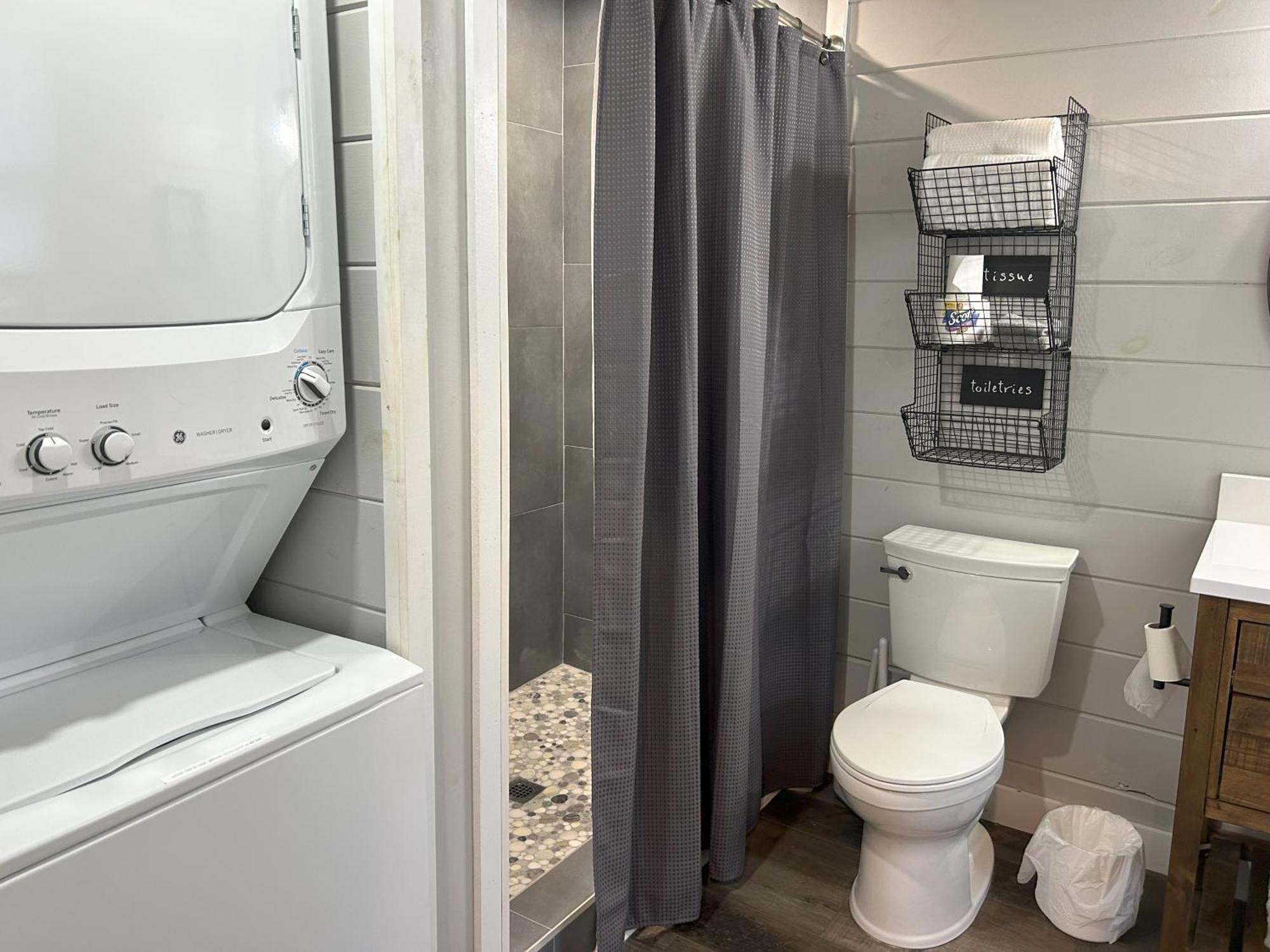 Blissful Nook Tiny Home ~ Cozy Retreat W/ Hot Tub; Near Town And Deep Creek Bryson City Esterno foto