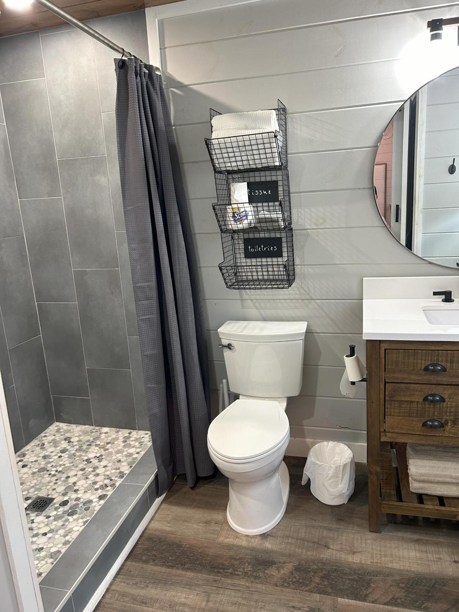 Blissful Nook Tiny Home ~ Cozy Retreat W/ Hot Tub; Near Town And Deep Creek Bryson City Esterno foto